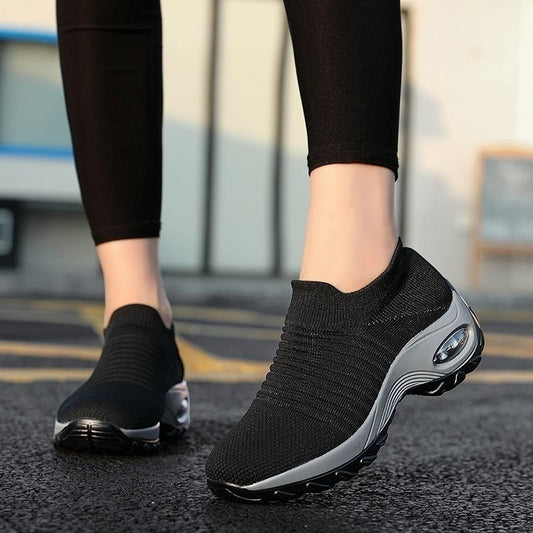 SNEAKERS WITH ARCH SUPPORT 2021 MODEL
